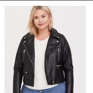 BLACK FAUX LEATHER MOTO JACKET